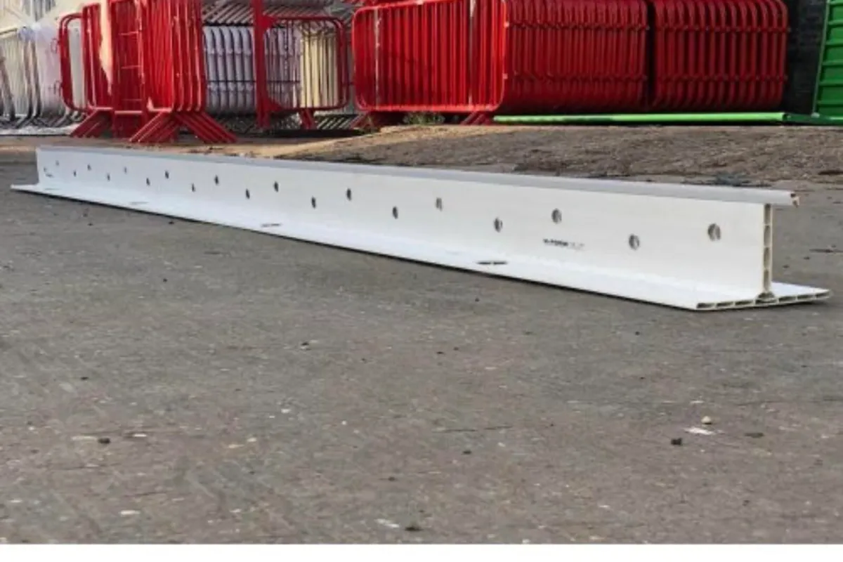 K-form concrete screed rails - Image 1