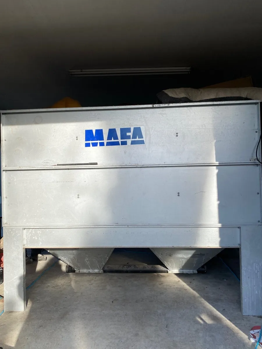 MAFA  Pellet Storage Hopper - Image 1