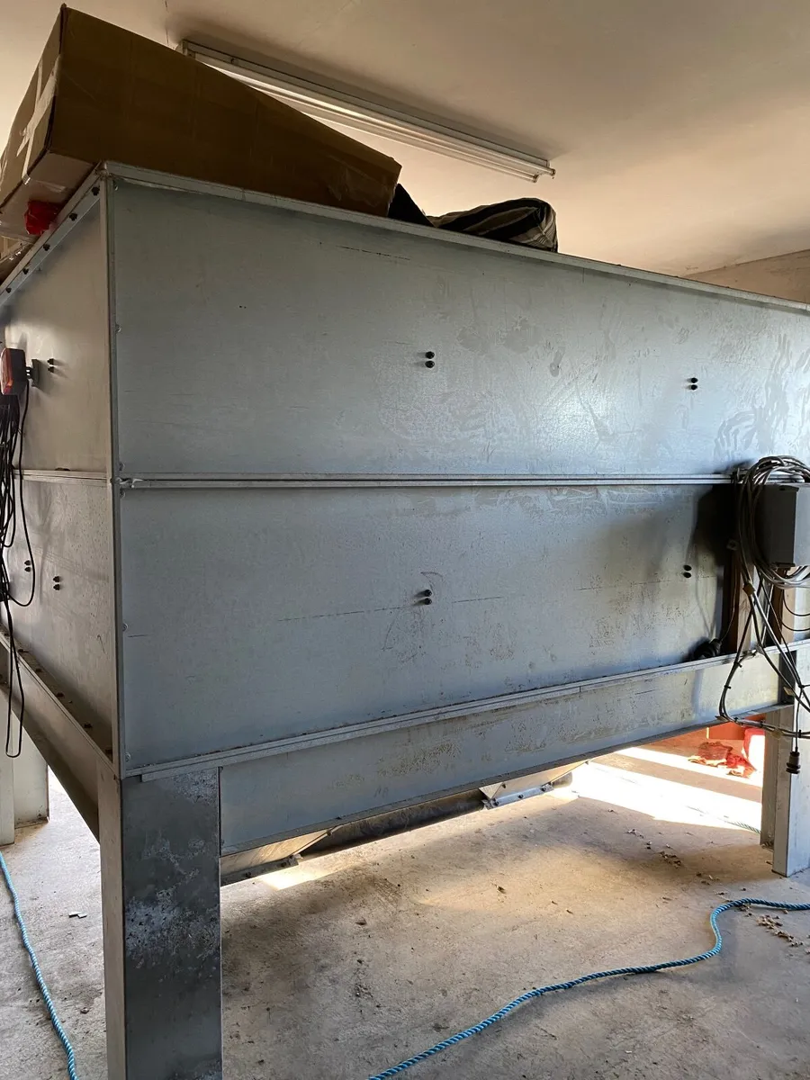 MAFA  Pellet Storage Hopper - Image 2