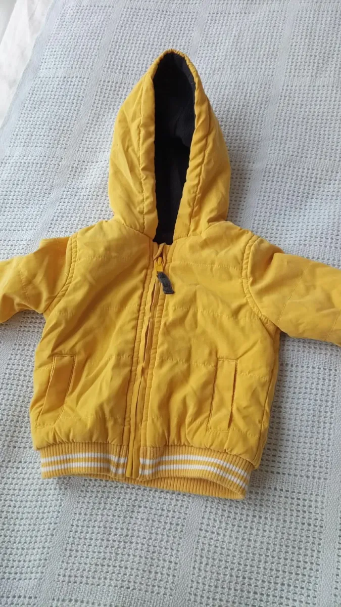 Baby boy clothes bundle 0-3monts, 2-6, 6-9,9-12,12 - Image 3