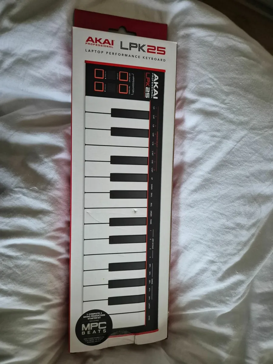 Akai LPK25 - Image 1