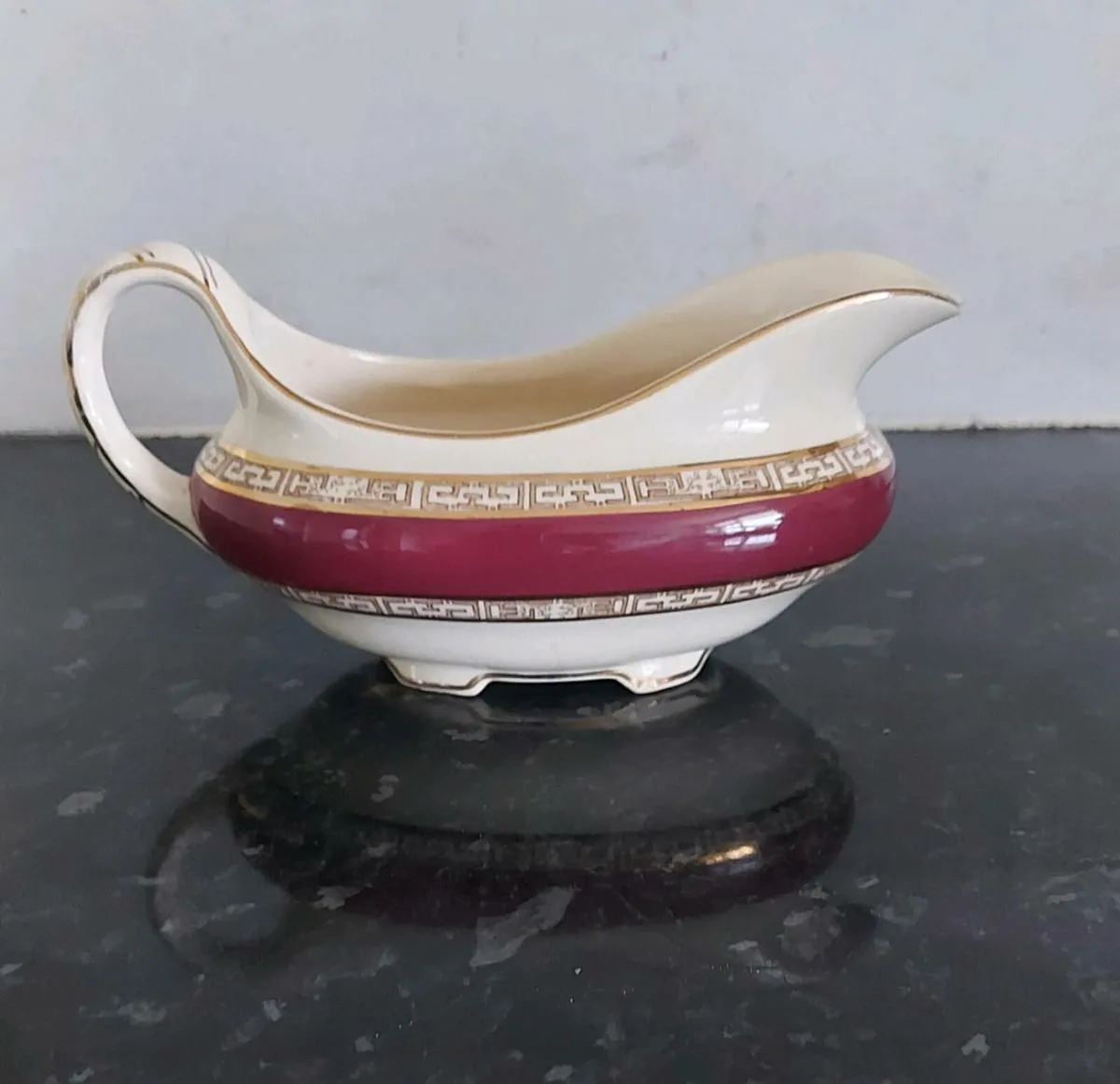 Antique Royal Ivory gravy boat - Image 2