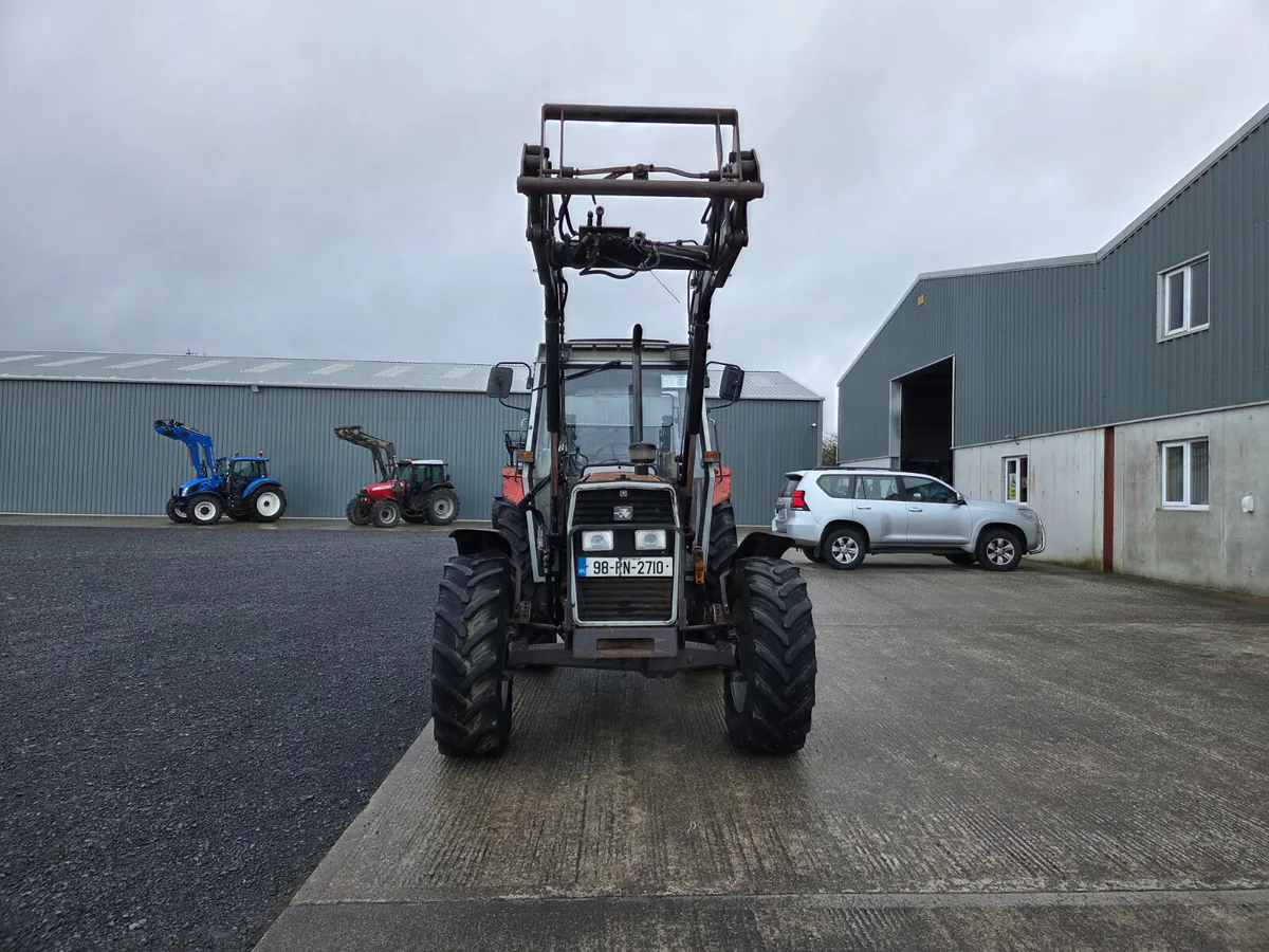 1998 Massey Ferguson 390 T - Image 4