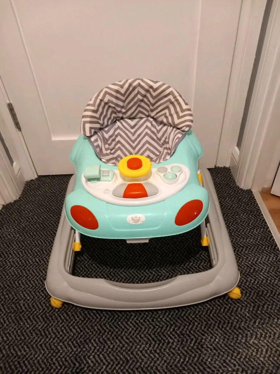 Babylo baby's walker - Image 1