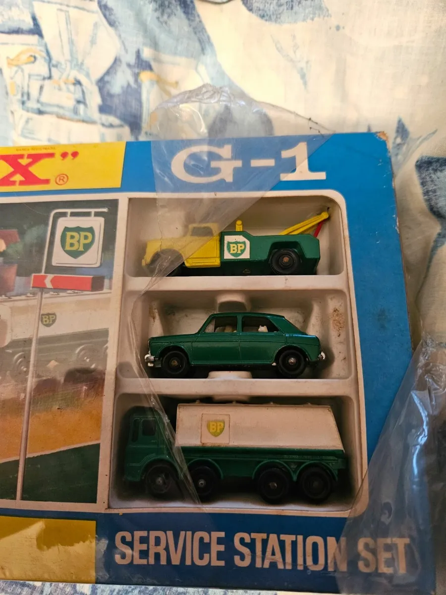 Matchbox Lesney Garage - Image 3