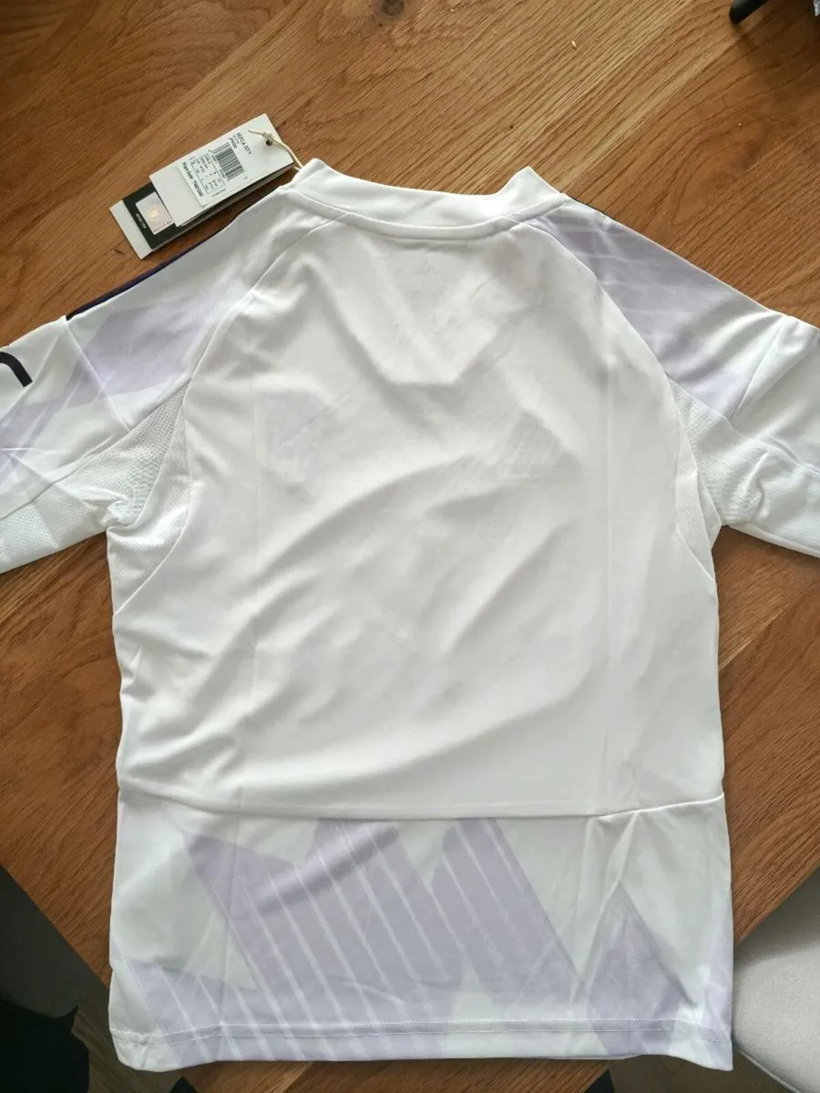 Man utd away jersey - Image 3