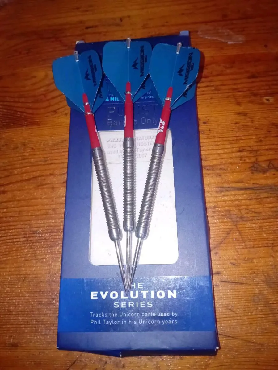 Darts, Unicorn, Red Dragon, Winmau Darts - Image 1