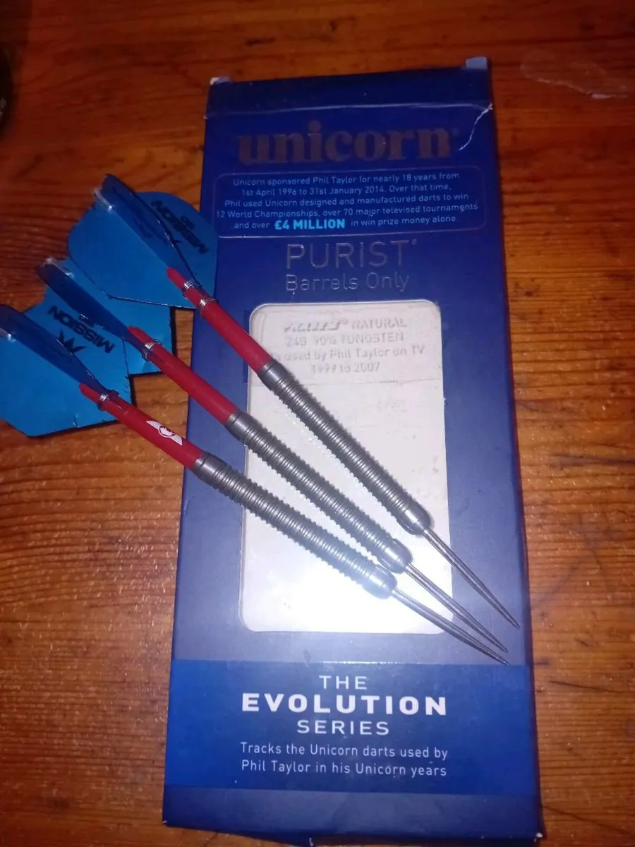 Darts, Unicorn, Red Dragon, Winmau Darts - Image 2