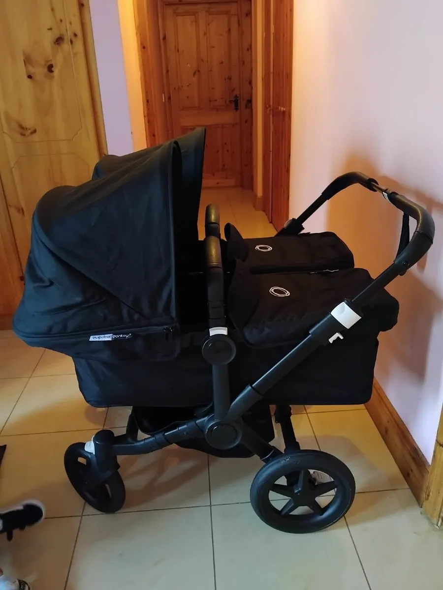 Bugaboo Donkey 3 Twin Buggy - Image 1