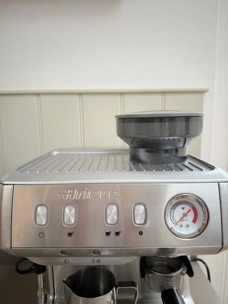 Ariete METAL Espresso Coffee Maker with Grinder - Image 4