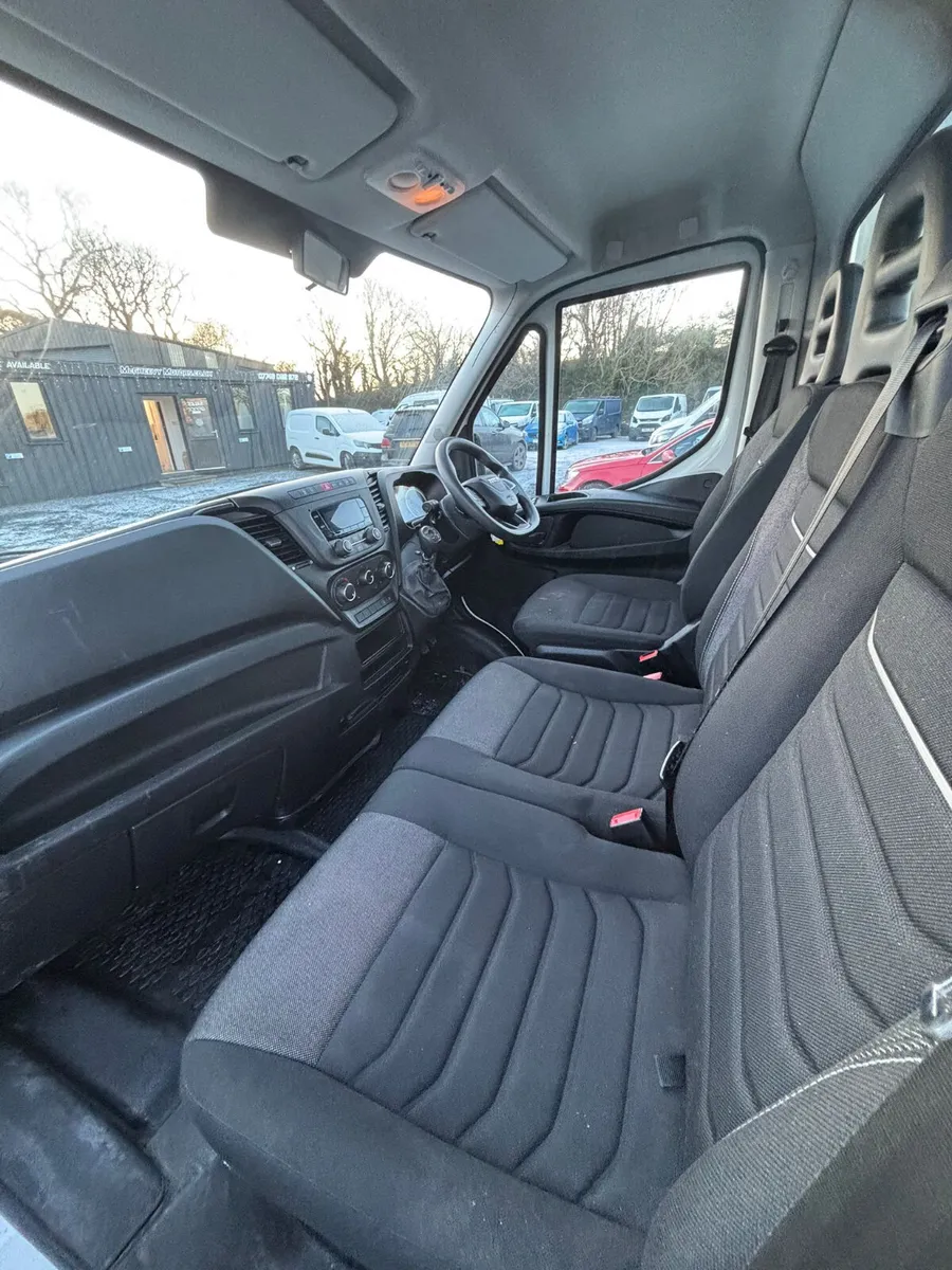 2022 Iveco Daily Tipper Van - Image 2