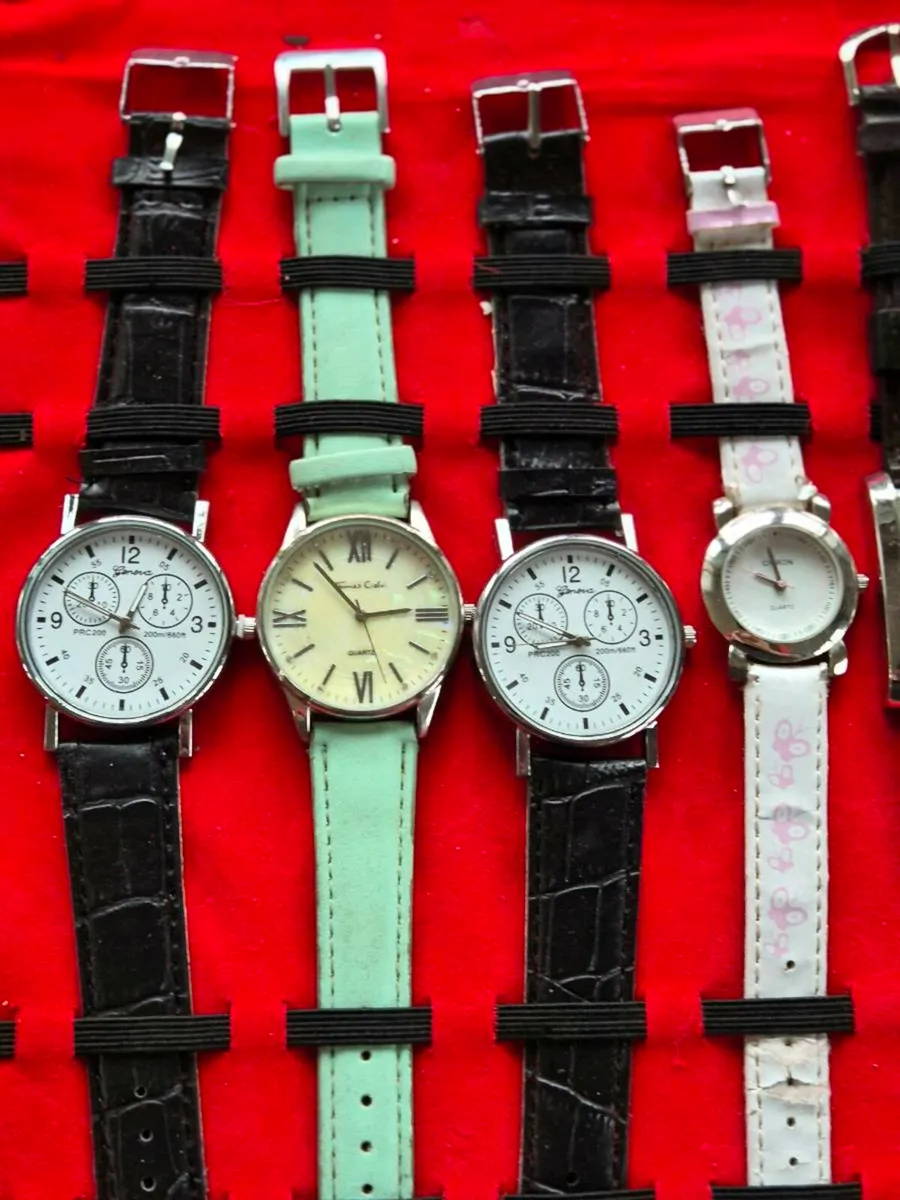 Watch & repair kit package - Image 2