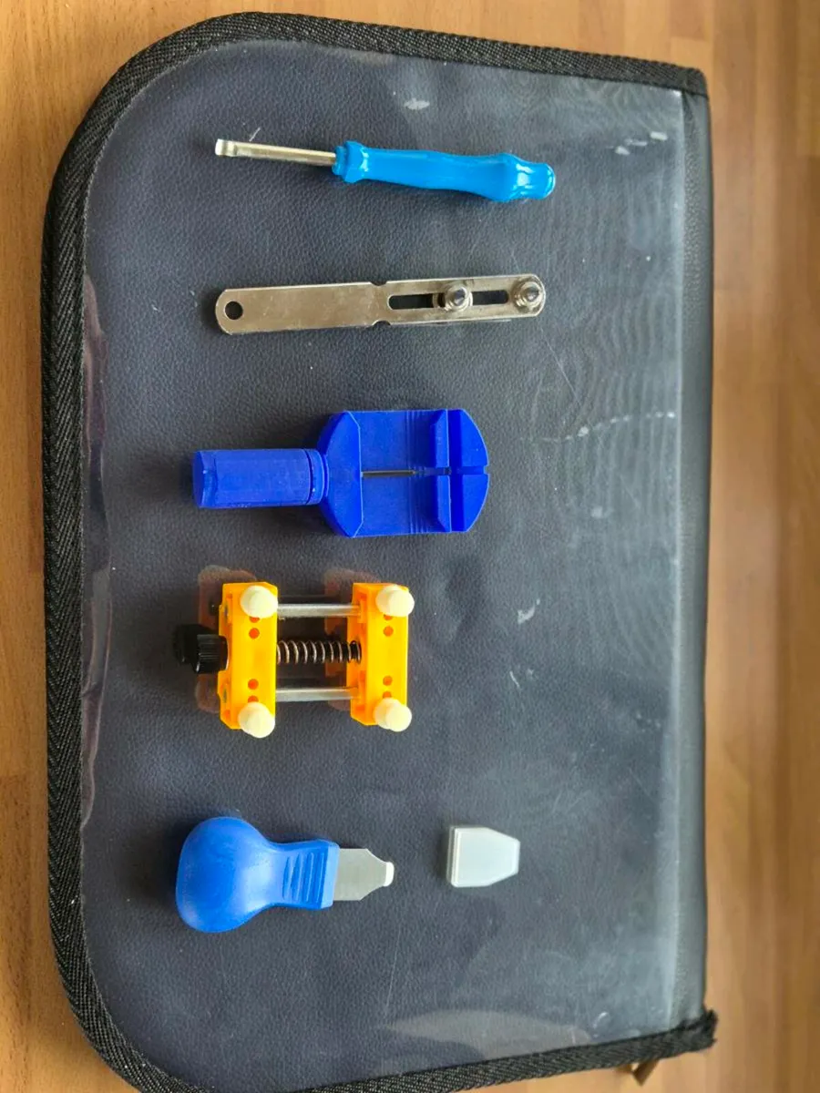 Watch & repair kit package - Image 3
