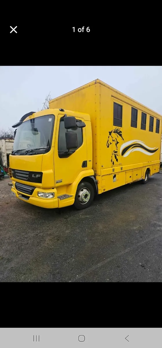 Horse lorry - Image 1