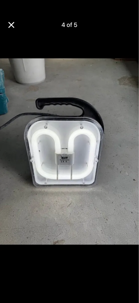 4 110volt Work Lights - Image 4