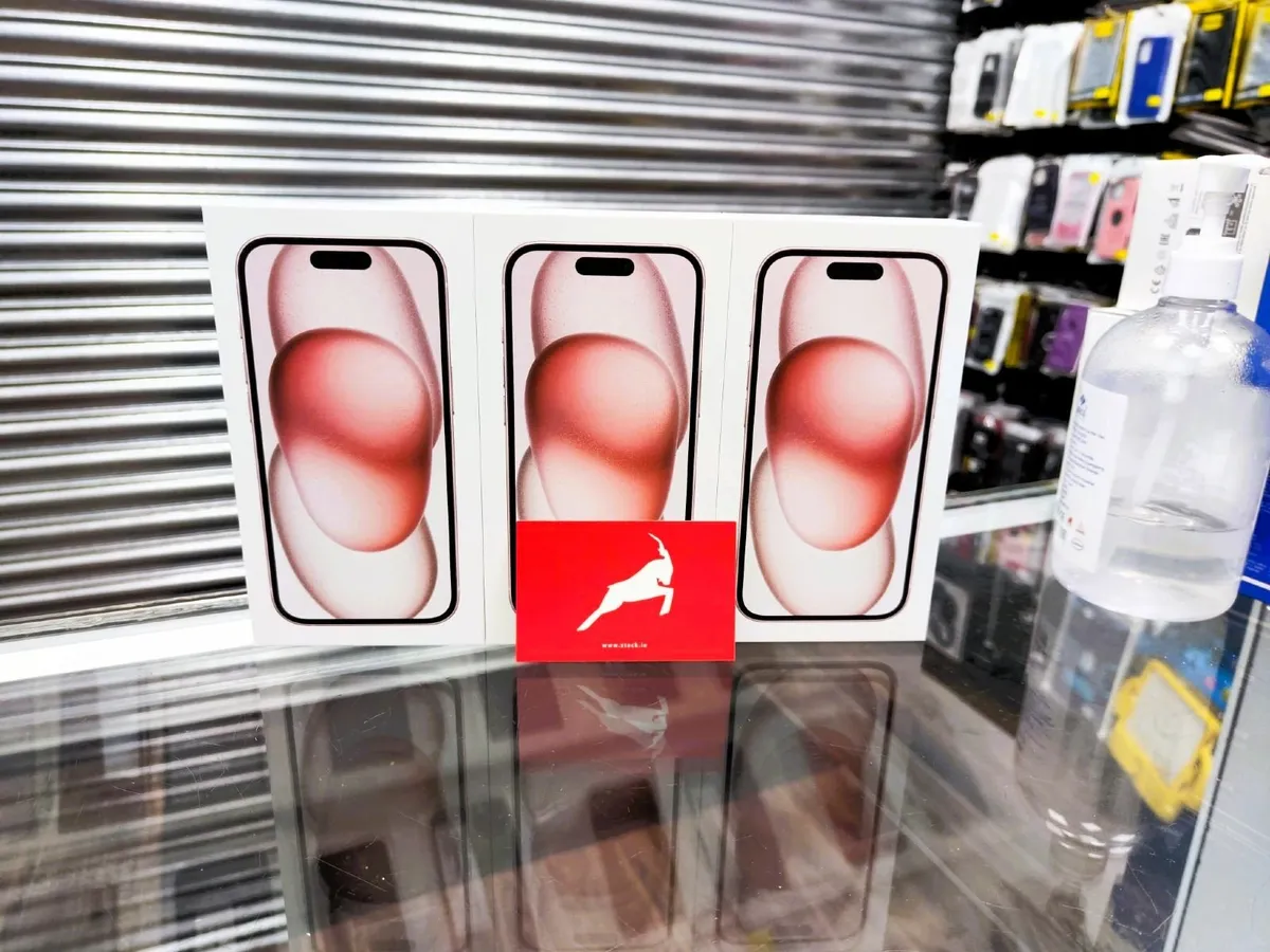 iphone 15 pink