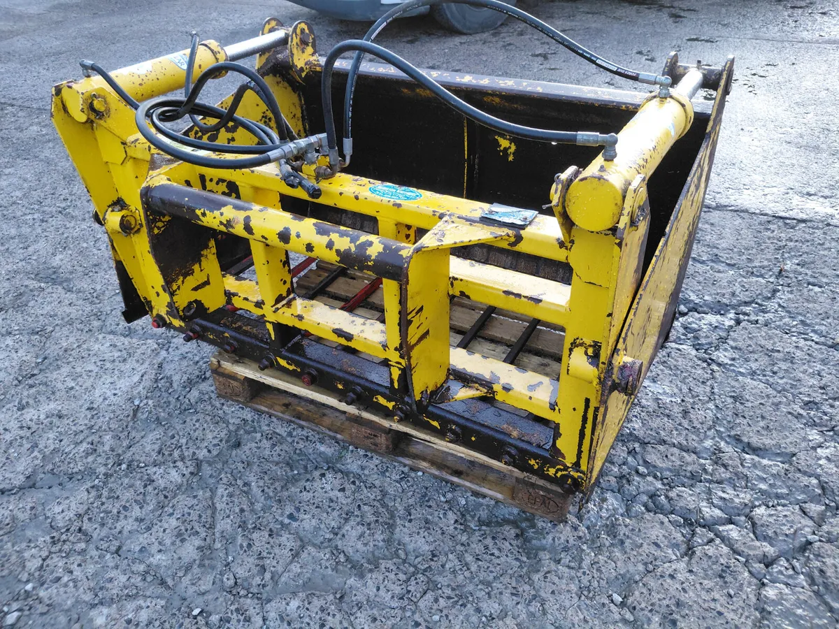 Johnston sheargrab Manitou Brackets - Image 1