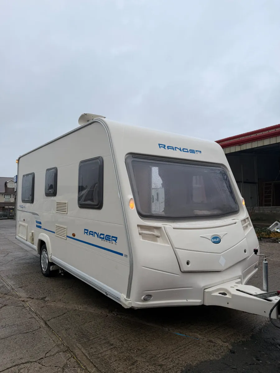 ⭐️2010 Bailey Ranger 460-4 motor mover & awning ⭐️ - Image 3