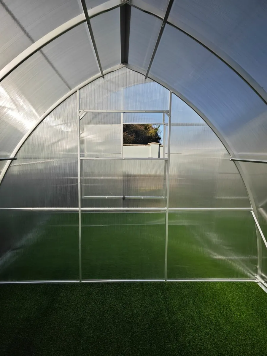 PREMIUM TITAN Polycarbonate greenhouse - Image 4