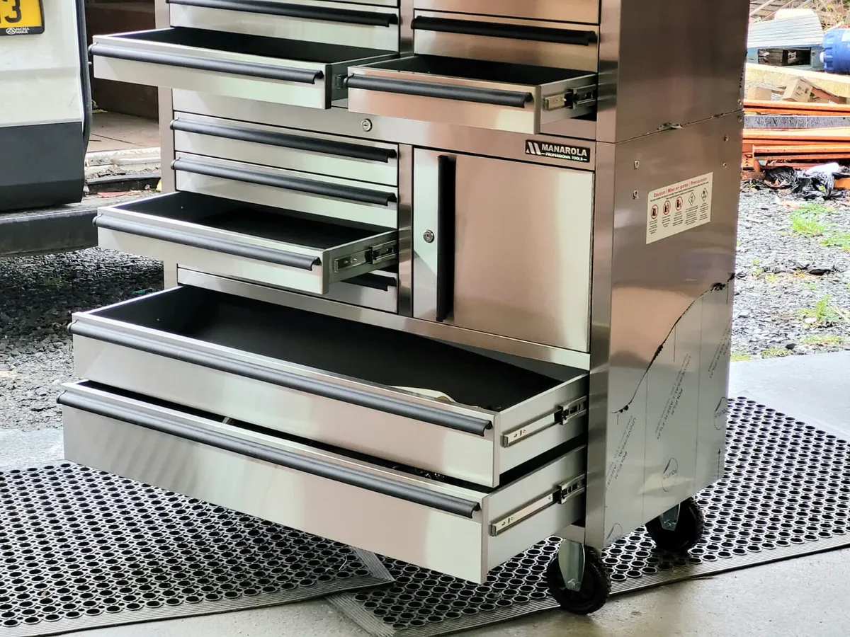 Manarola Stainless steel 16 Drawer Tool Che - Image 4