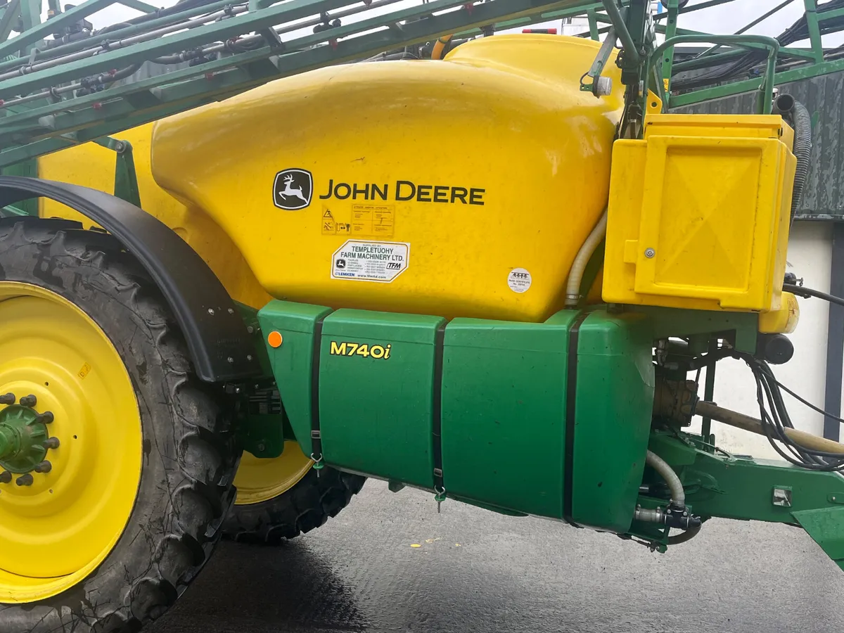 John Deere sprayer - Image 4