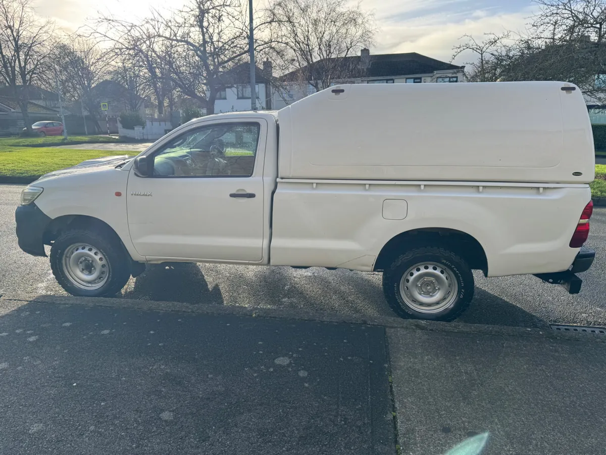 Toyota Hilux 2016 (Belt Done, VAT Included!) - Image 2