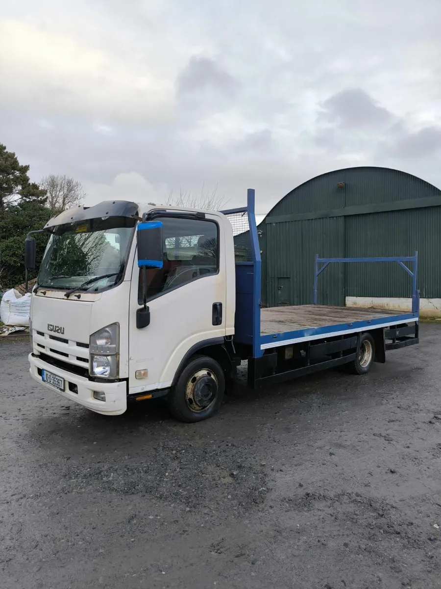 Isuzu Other 2010 - Image 1