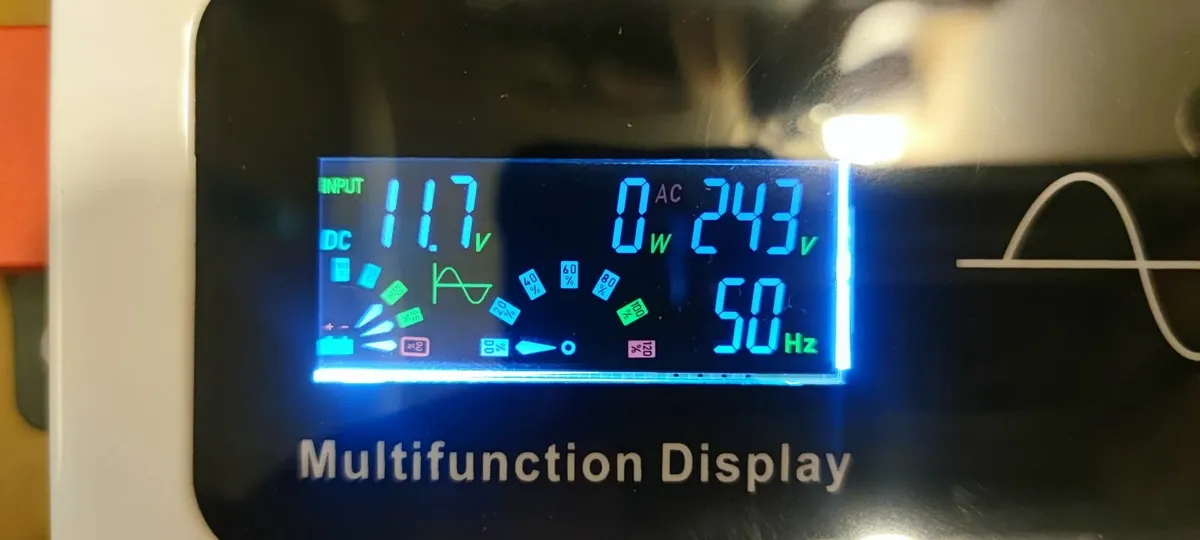 Pure sine wave inverter  2500W peak 5000 - Image 2