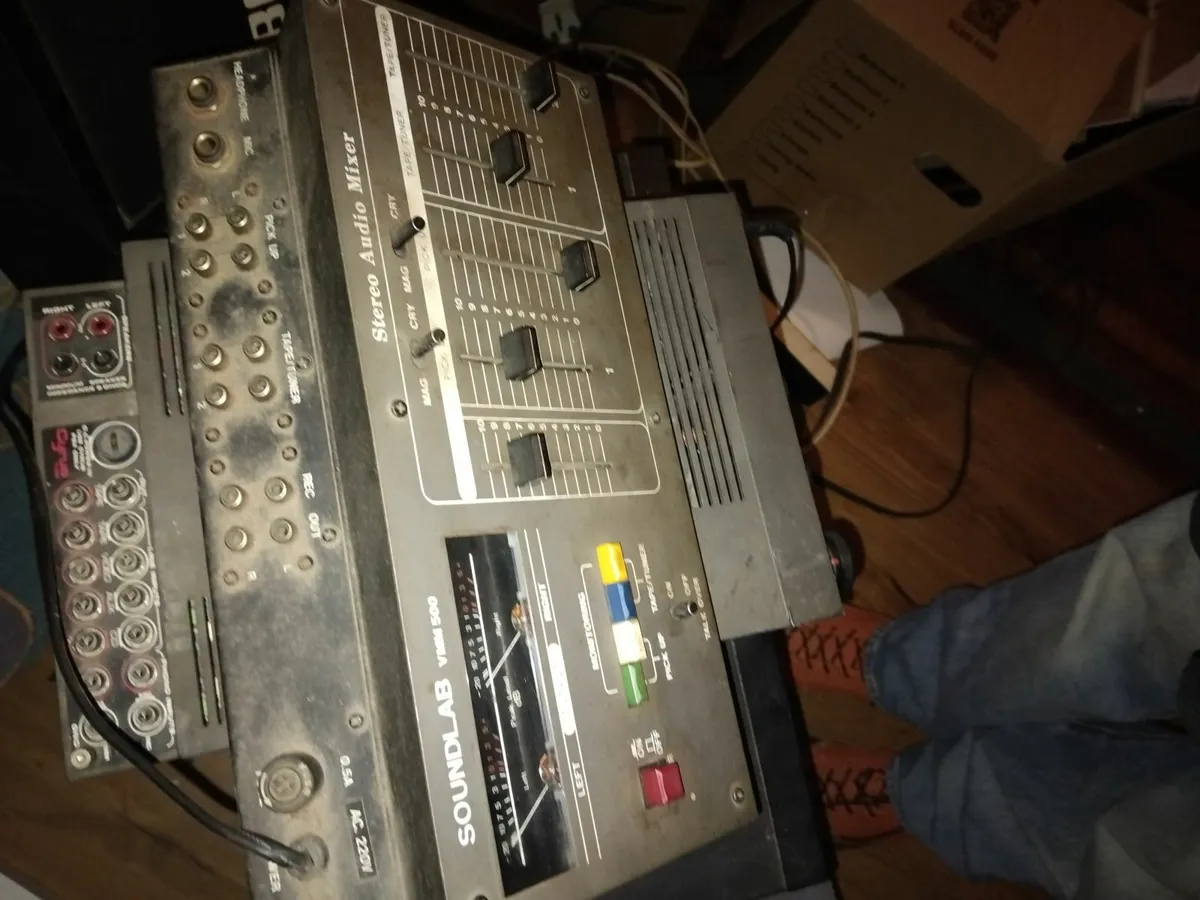 Vintage Hi-Fi Bundle – Cyrus Amp, Bose Speakers, P - Image 4