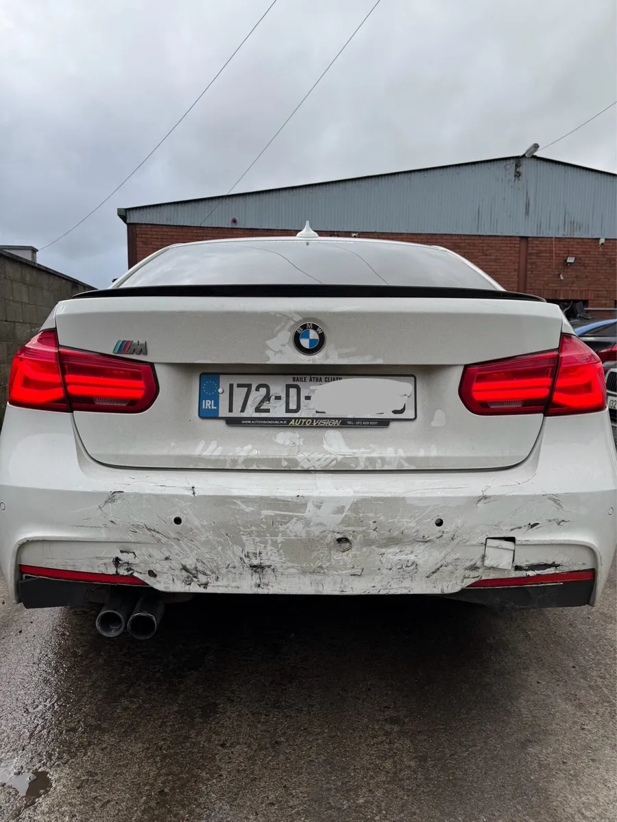 BMW 330e M-sport damaged - Image 4