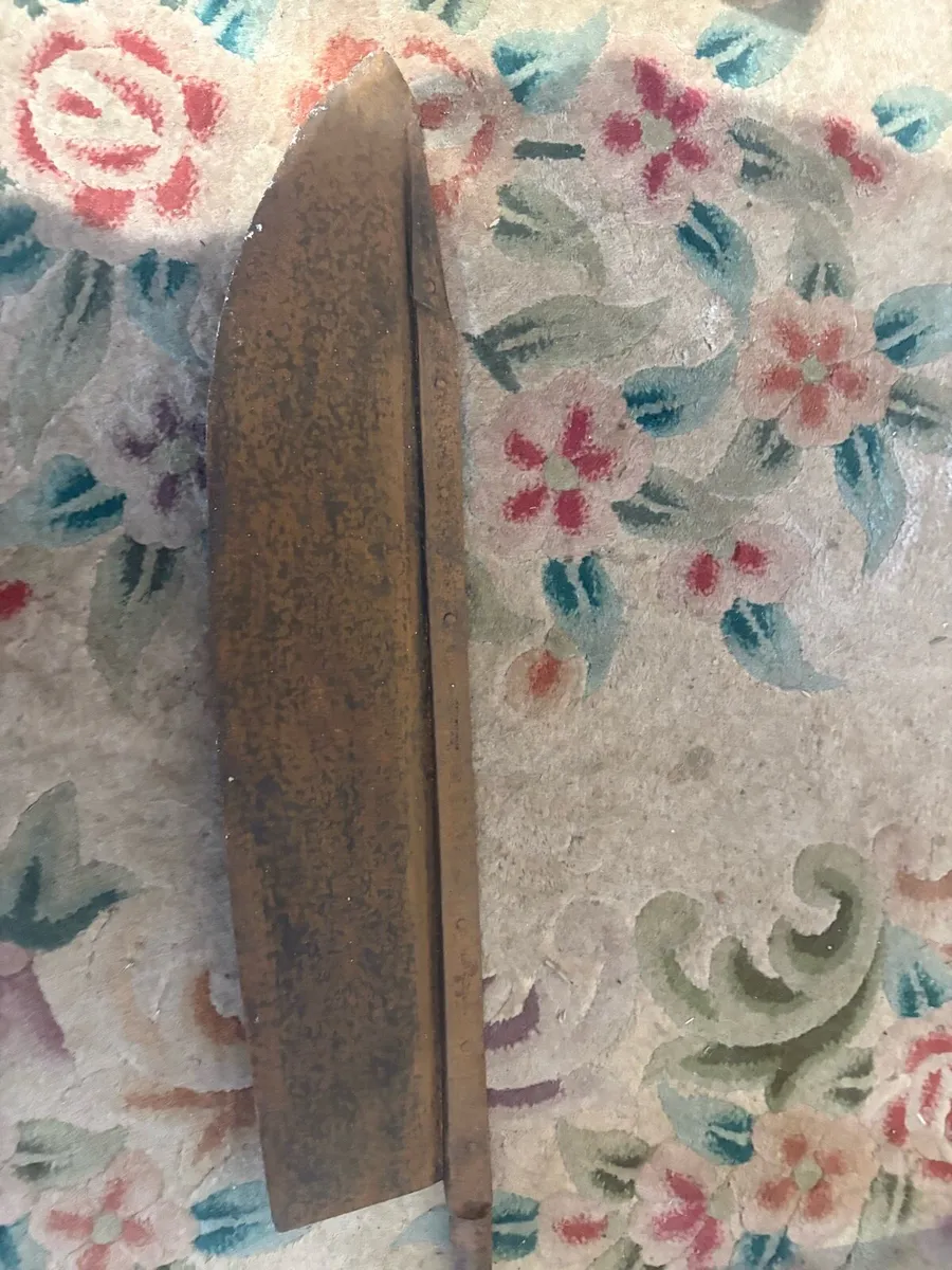 Antique hand forged sickle with wooden handle - Image 1