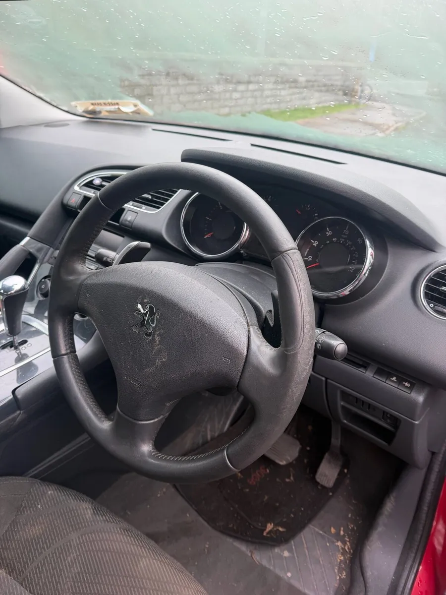 Peugeot 3008 for breaking 1.6hdi semi auto - Image 2