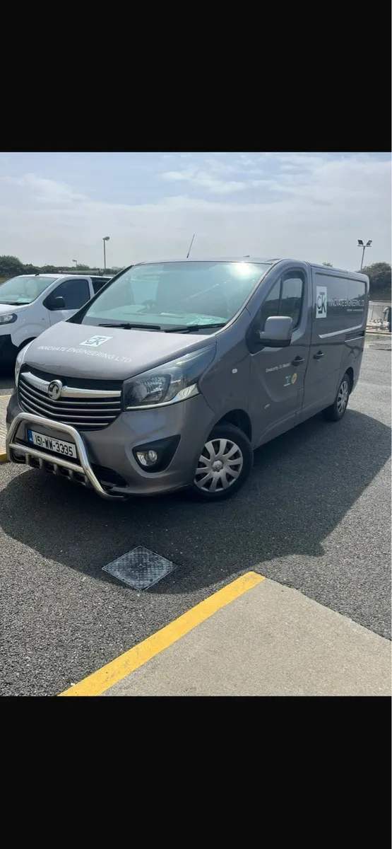 Vivaro - Image 2