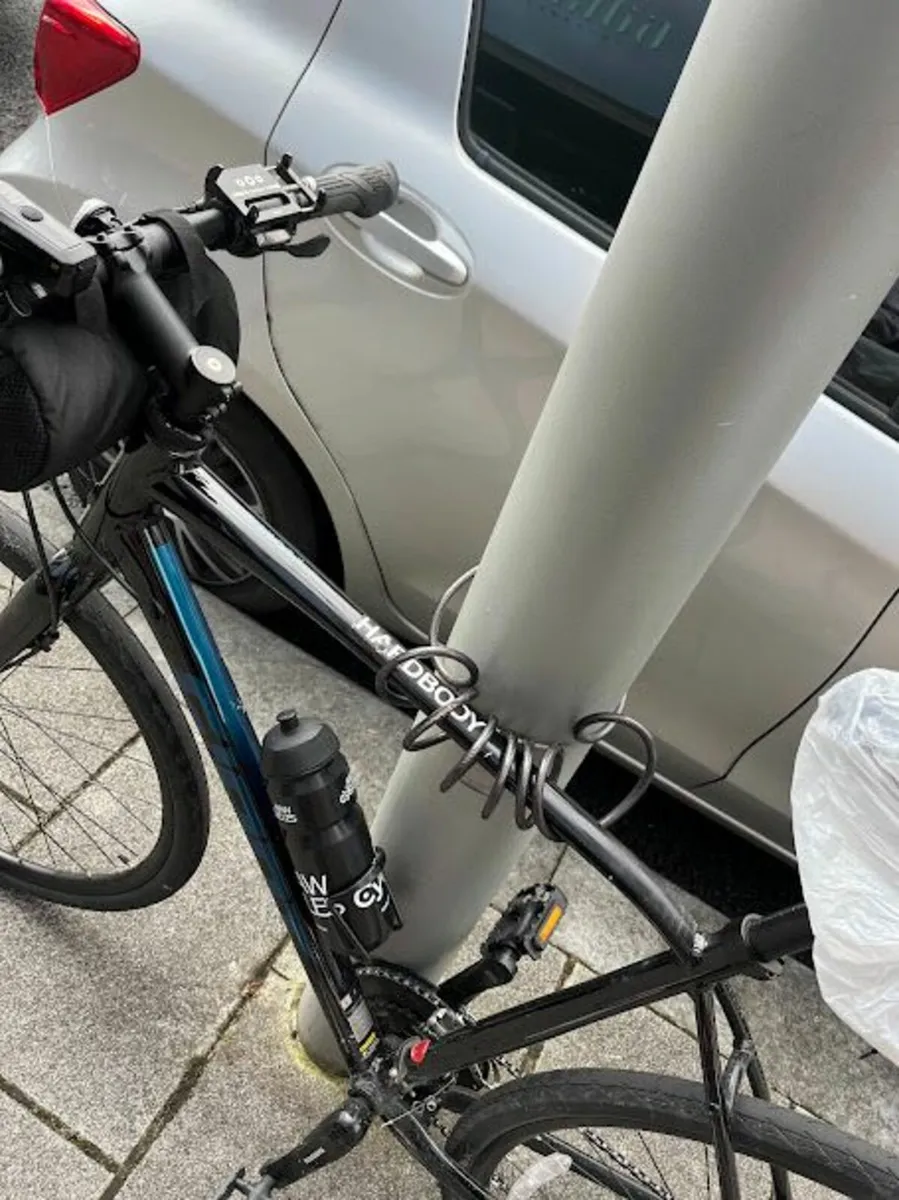 giant escape 2 disc hybrid bike - Image 2