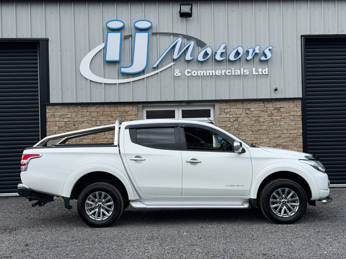 2017 MITSUBISHI L200 BARBARIAN 2.4 DI-D 178 BHP - Image 4