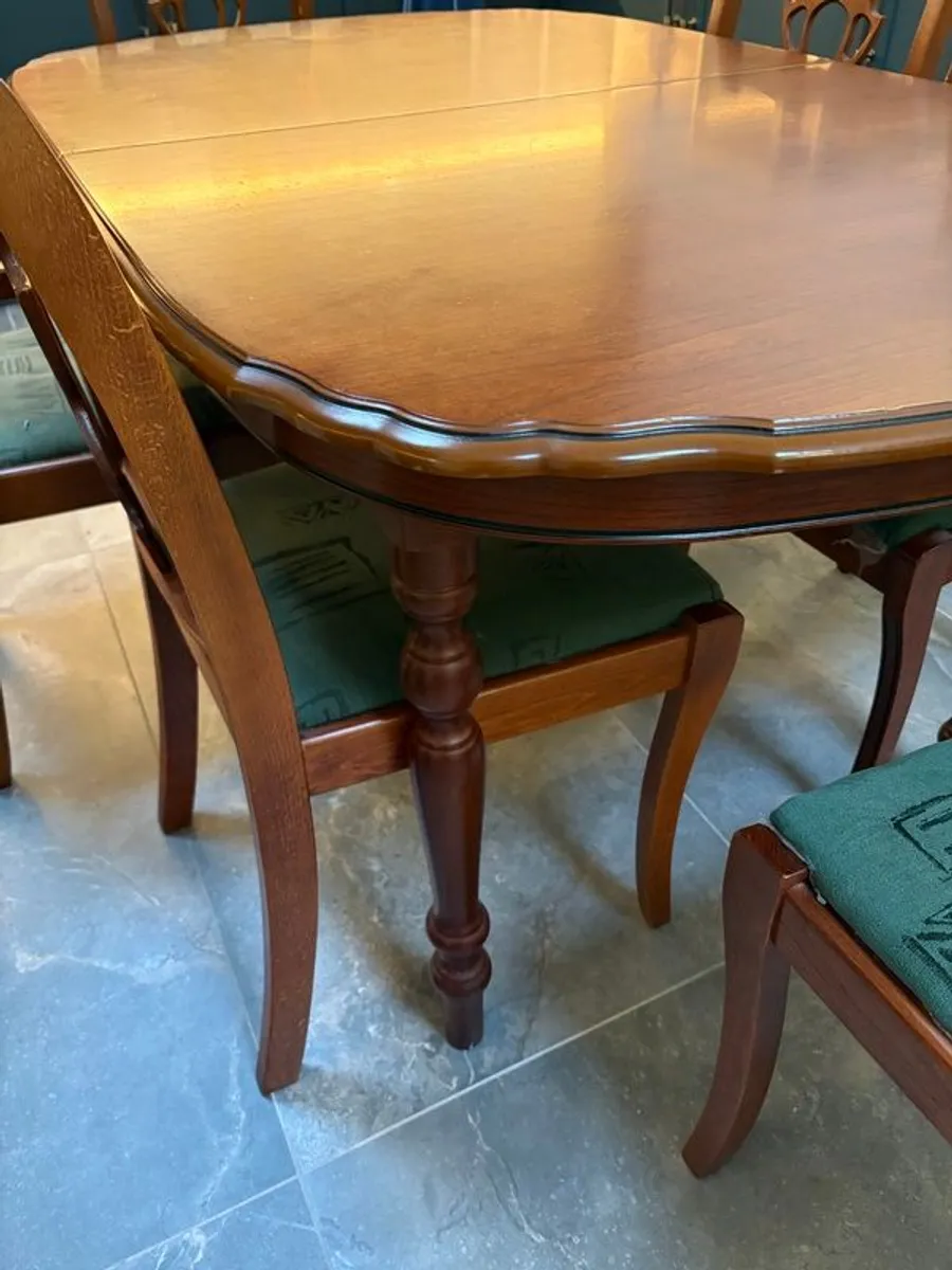 Extendable Dining Table - Image 4
