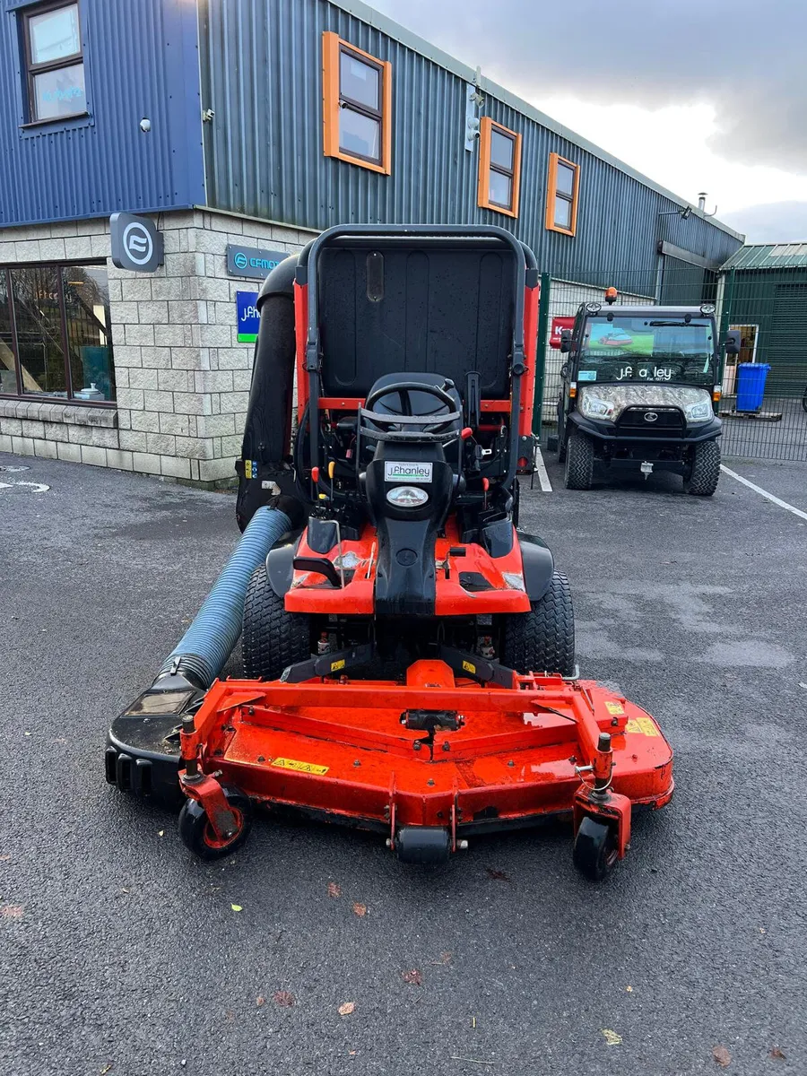 Kubota F3890 - Image 2