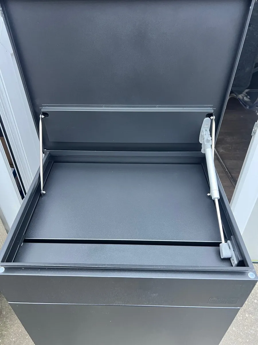 Outdoor Wall Mounted  Secure Parcel Delivery Box - Image 3