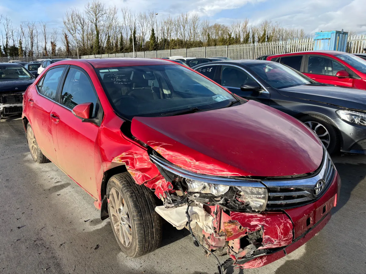 15 Corolla Diesel 240km NCT 6/26 Starting - Image 2