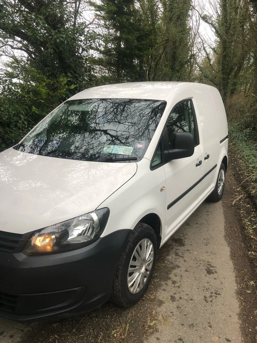 Volkswagen caddy (low mileage) - Image 2