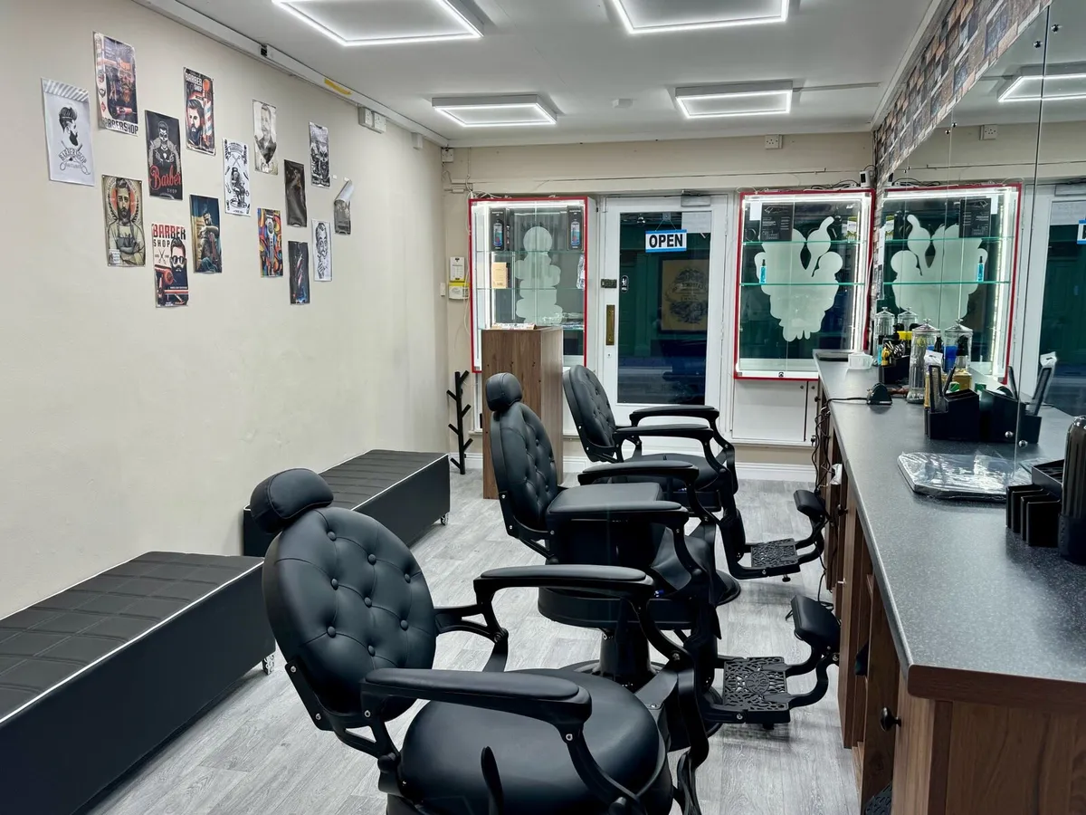 Busy Barber Shop for Sale - Turn-Keys - Image 4