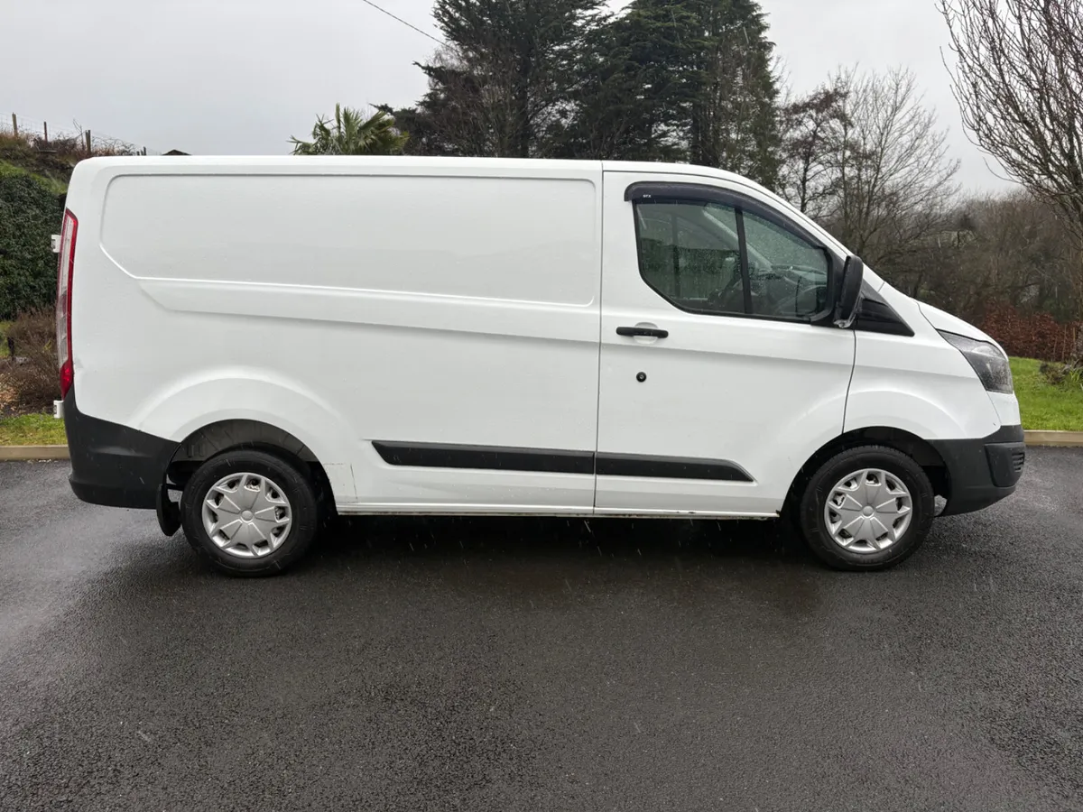2018 Ford Transit Custom Low Km - Image 3