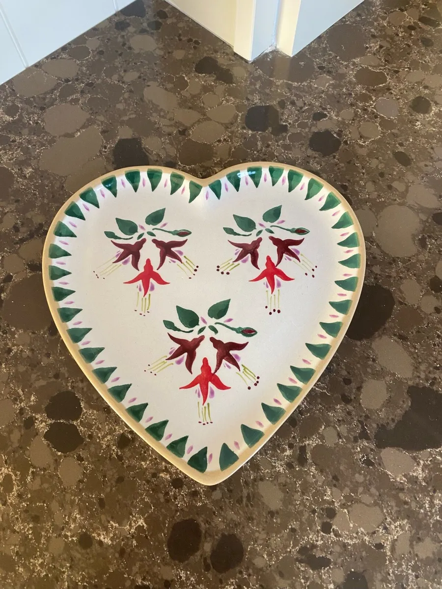 Nicholas Mosse Fuchsia pieces - Image 1