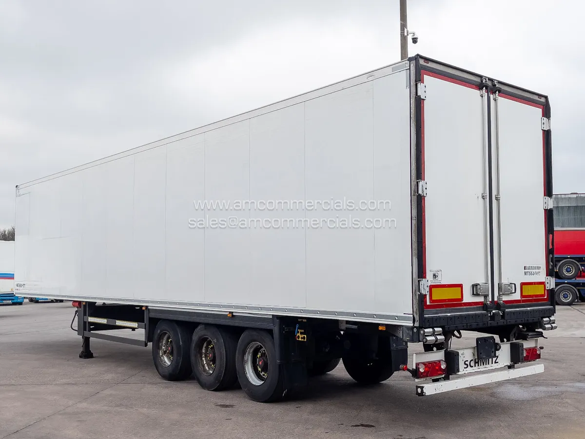 2017 SCHMITZ CARGOBULL TWIN EVAP FRIDGE TRAILER - Image 4