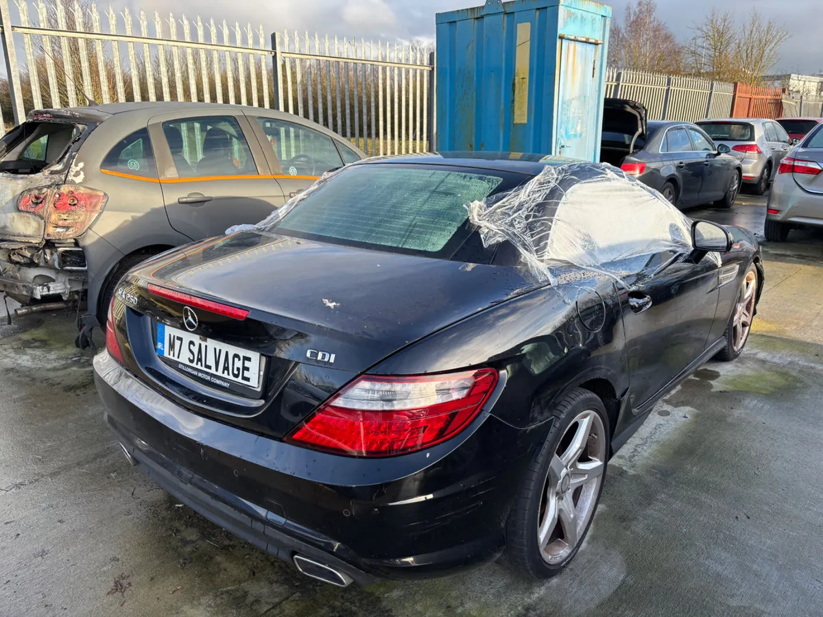 15 SLK 250d Vandal damage 104km Drives - Image 3