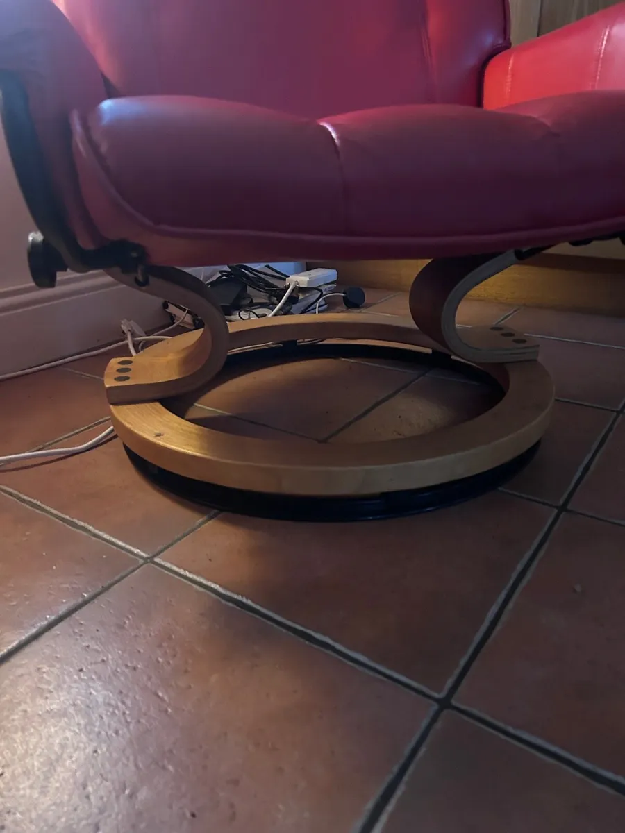 Leather recliner with footstool - Image 2