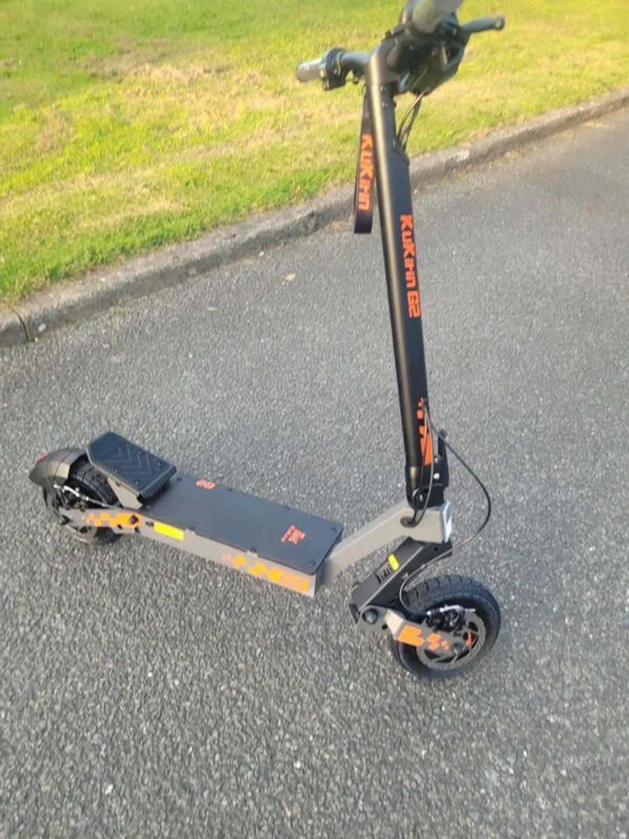 Electric scooter,kukirin G2,brand new in a box , delivery available - Image 4