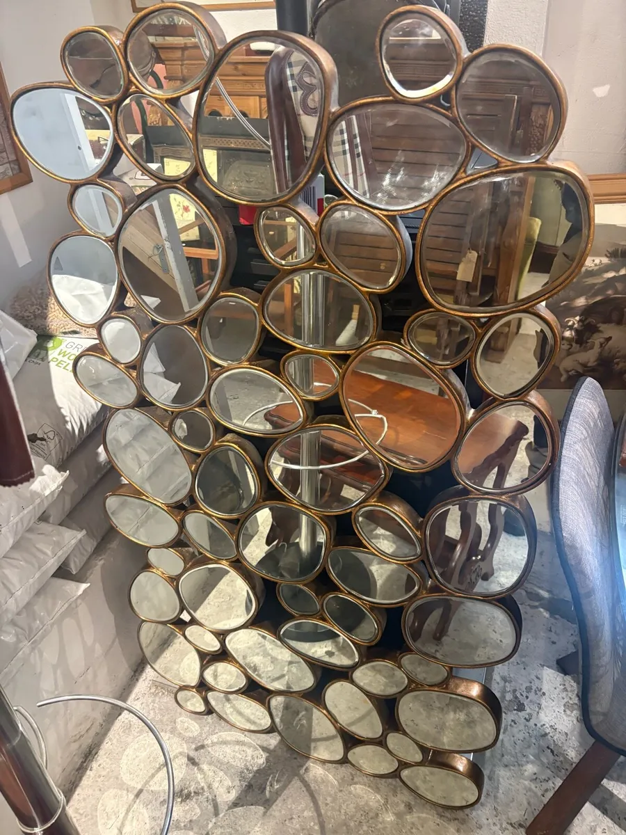 A contemporary mosaic wall mirror - Image 3