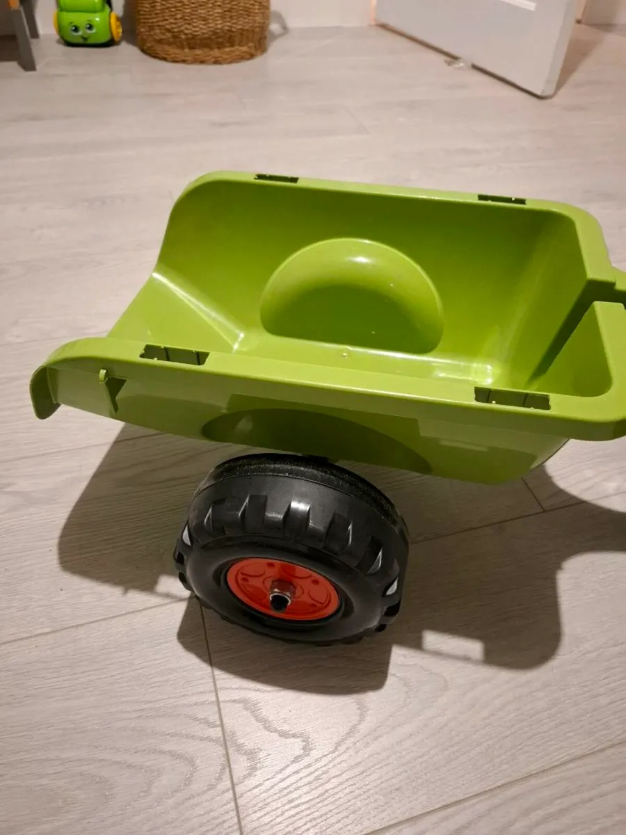 Claas tractor and trailer - Image 3