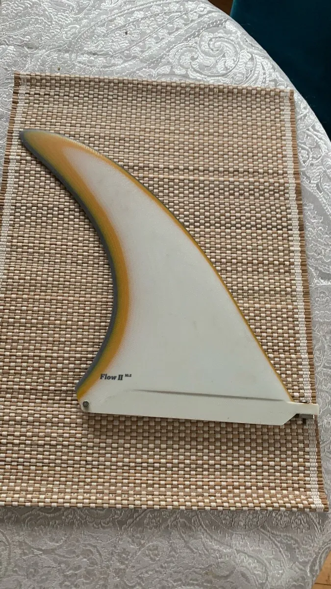 Surfboard Fin - Image 2